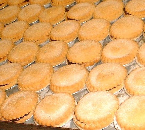 Confectionary Bottom Pic MINCE PIE
